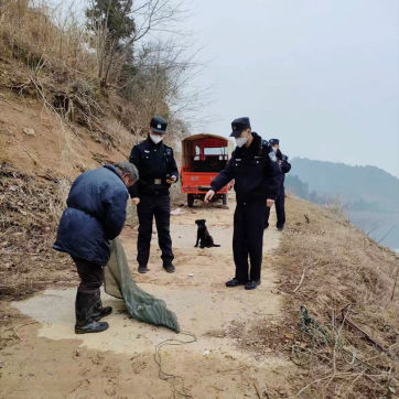 <b>强国复兴有我｜新年首例！市渔业公司跨省水域打击违法捕捞</b>