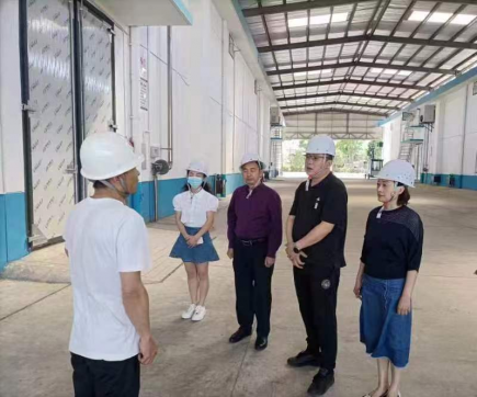 市国资委副主任鲜东斌一行深入粮储公司开展“纪委书记盯粮库”督导检查