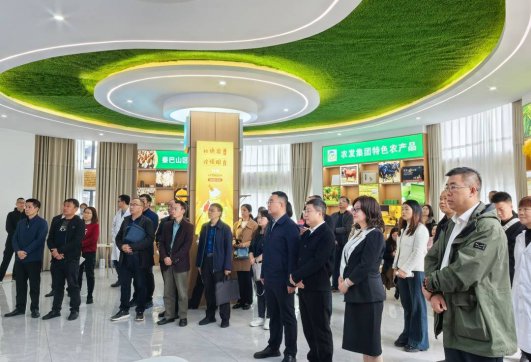 <b>“绿碳循环技术”公众开放日活动在广元市秧苗繁育中心圆满举行</b>